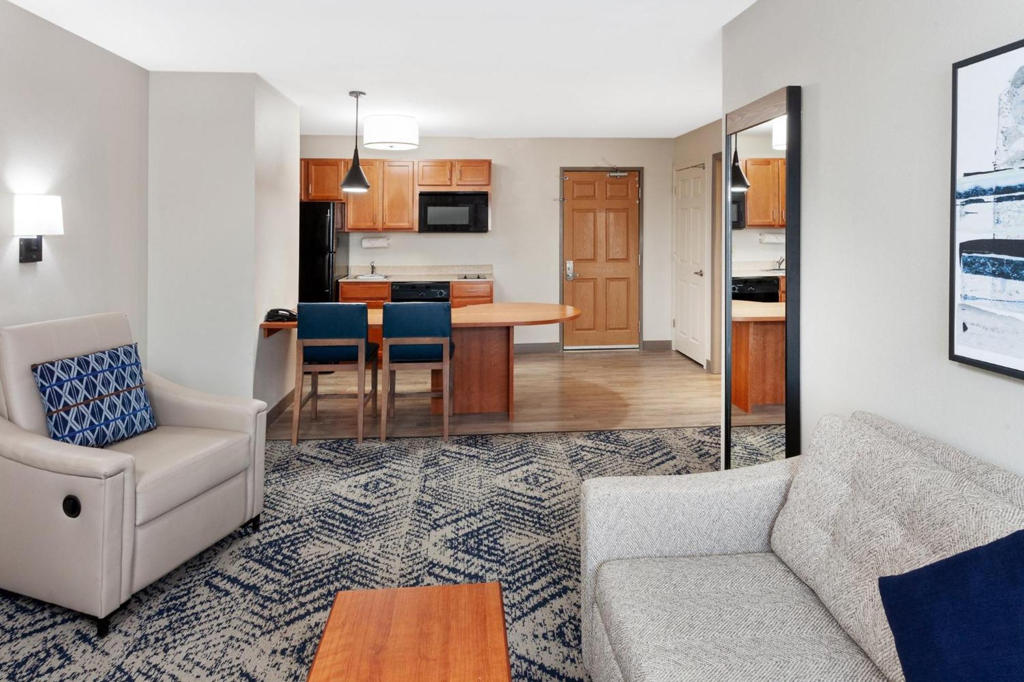 Candlewood Suites Louisville North By Ihg Clarksville  Exterior photo