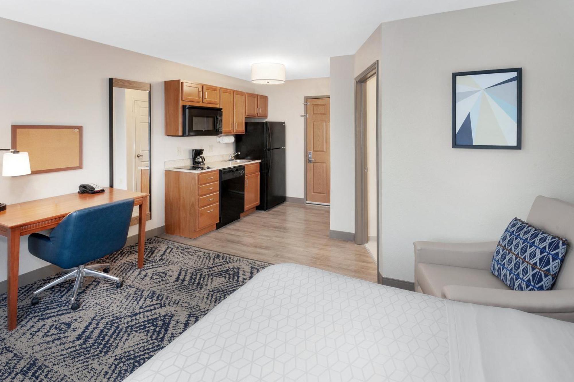 Candlewood Suites Louisville North By Ihg Clarksville  Exterior photo