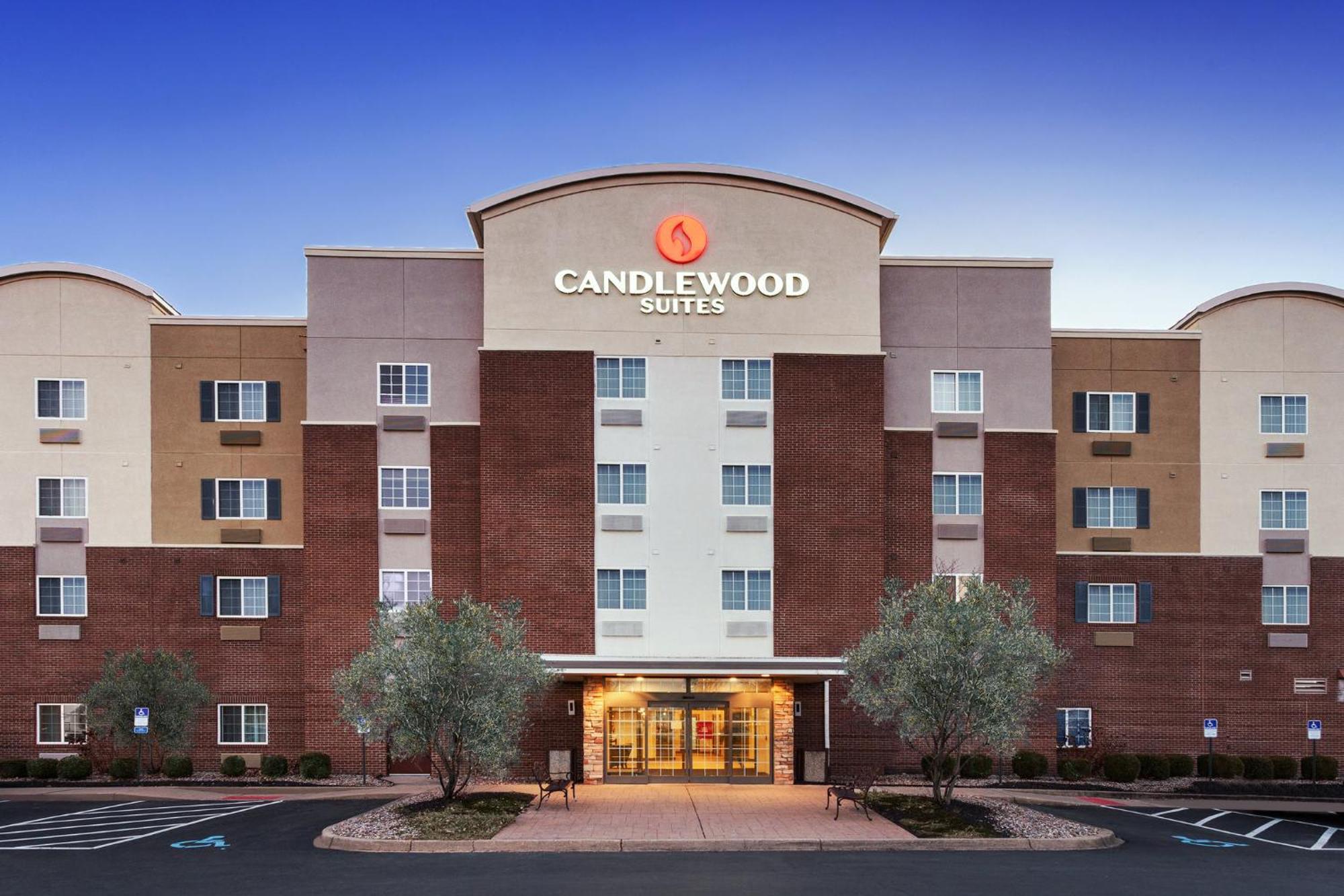 Candlewood Suites Louisville North By Ihg Clarksville  Exterior photo