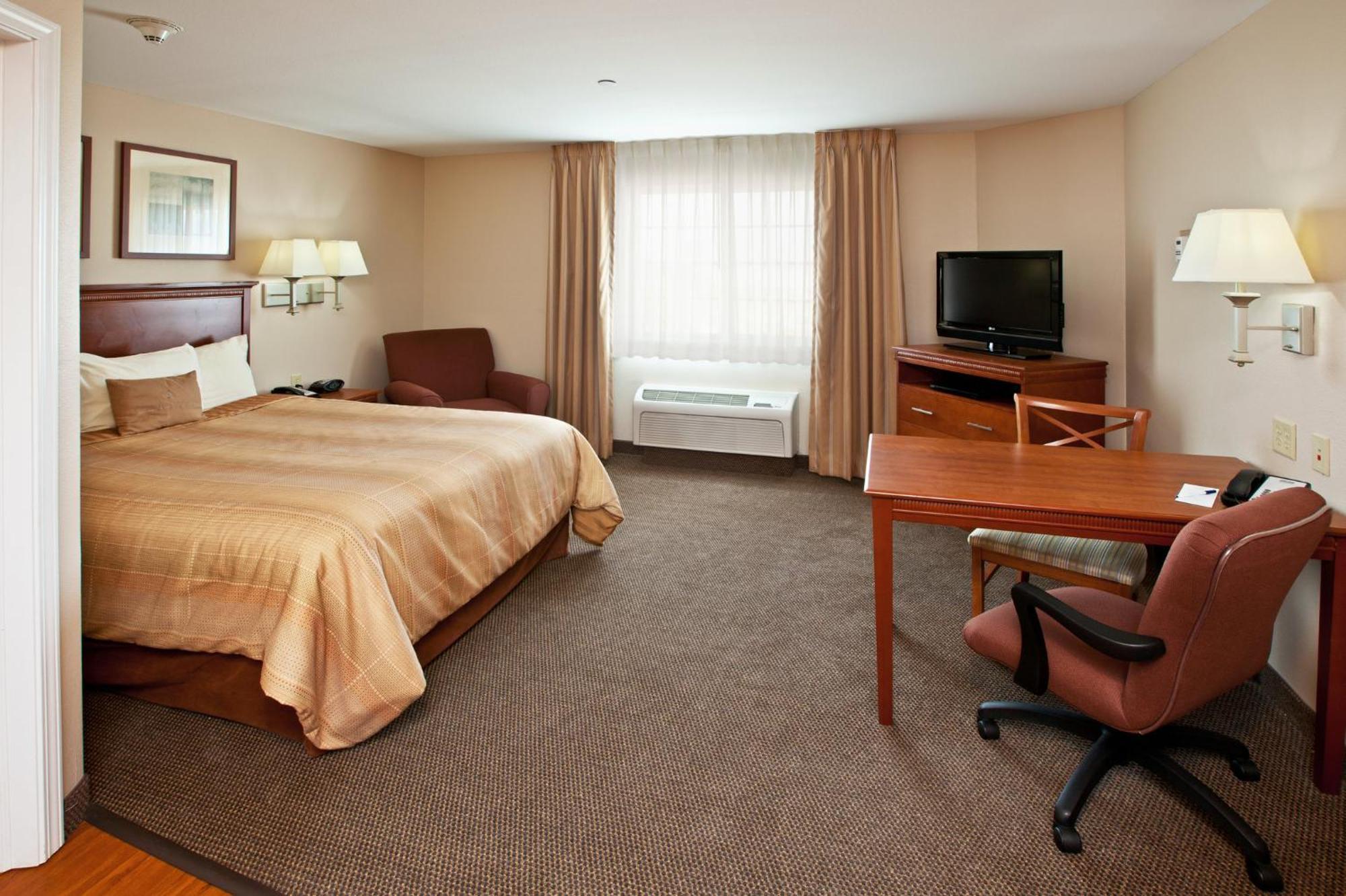 Candlewood Suites Louisville North By Ihg Clarksville  Exterior photo