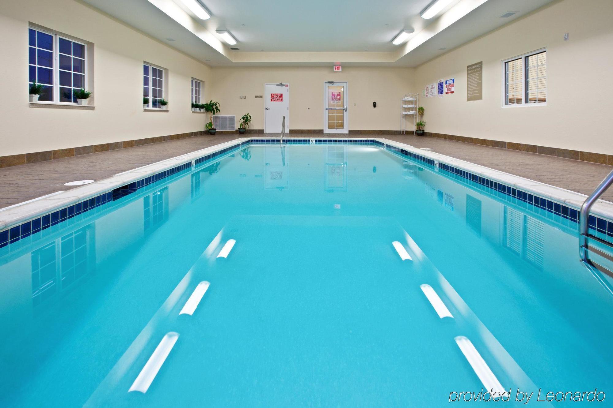 Candlewood Suites Louisville North By Ihg Clarksville  Facilities photo