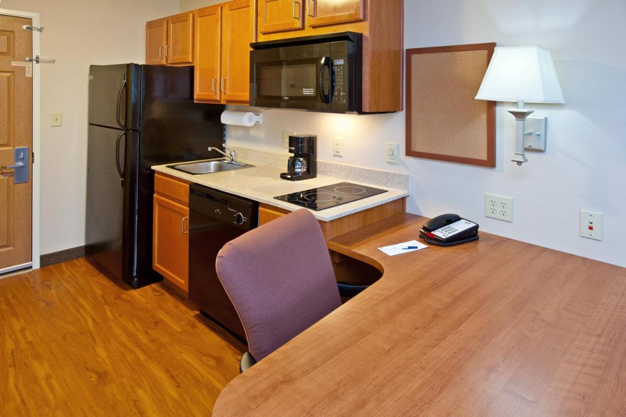 Candlewood Suites Louisville North By Ihg Clarksville  Exterior photo